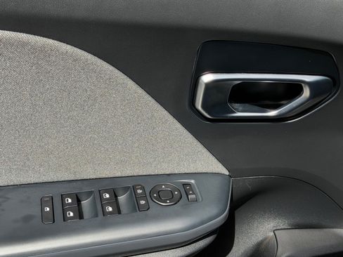 Certified 2025 Kia K4 EX FWD image 24