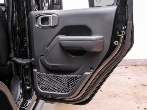 Used 2024 Jeep Wrangler Unlimited Sport image 91