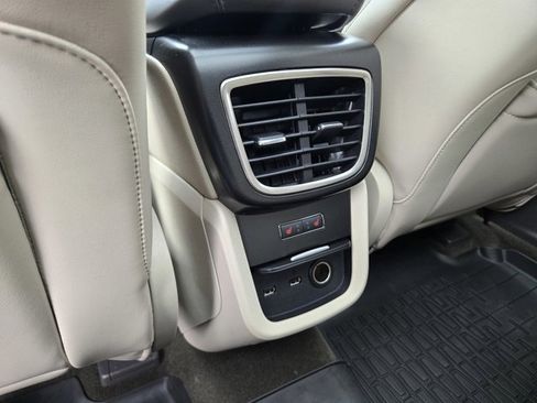 Used 2020 Lincoln Nautilus Reserve AWD/4WD image 33
