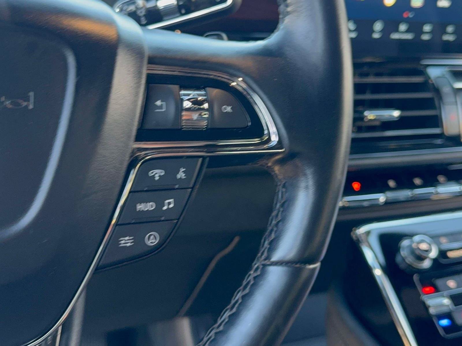 Used 2023 Lincoln Navigator Reserve AWD/4WD image 13