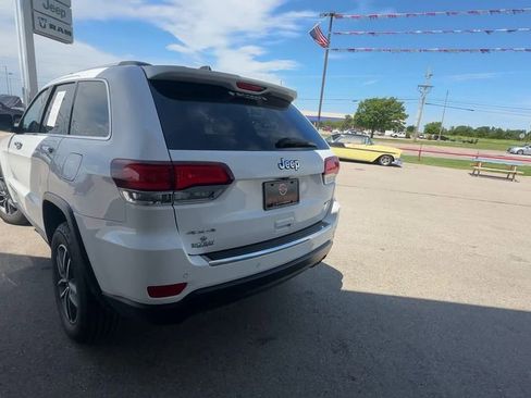 Used 2021 Jeep Grand Cherokee Limited image 6