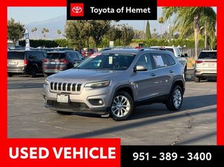 Used 2019 Jeep Cherokee Latitude w/ Popular Appearance Group FWD video 1