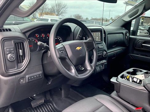 Used 2024 Chevrolet Silverado 2500 W/T w/ WT Convenience Package image 15