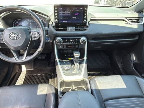 Used 2022 Toyota RAV4 XSE AWD/4WD image 29
