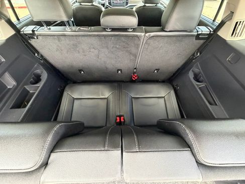 Used 2019 Volkswagen Atlas SE FWD image 23