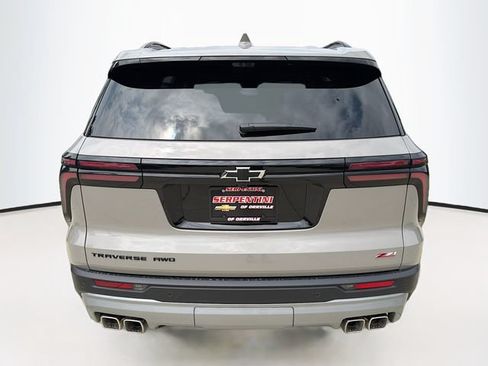 New 2026 Chevrolet Traverse Z71 w/ Driver Confidence Package AWD/4WD image 7
