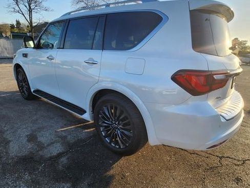 Used 2022 INFINITI QX80 Premium Select w/ Cargo Package image 3