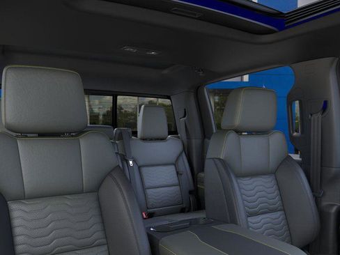 New 2026 Chevrolet Silverado 1500 ZR2 image 25