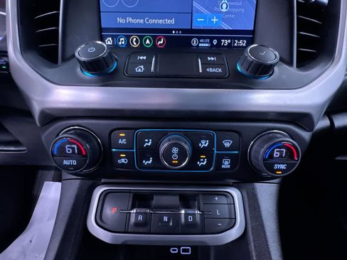 Used 2023 GMC Acadia SLT FWD image 30