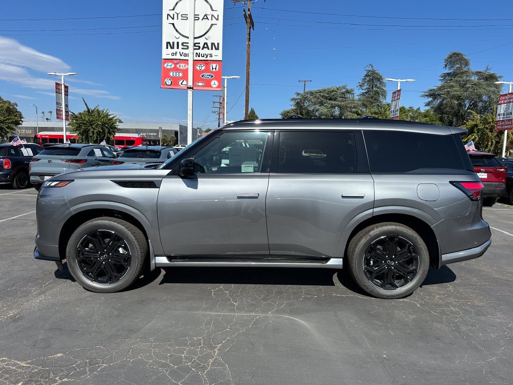 New 2027 INFINITI QX80 Sensory w/ Sport Exterior Package AWD/4WD image 3