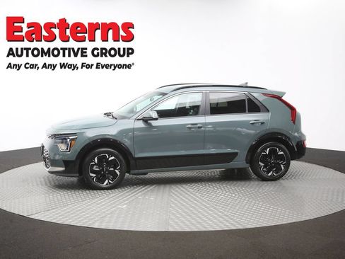 Used 2023 Kia Niro Wind w/ Wind Preserve Package FWD image 57