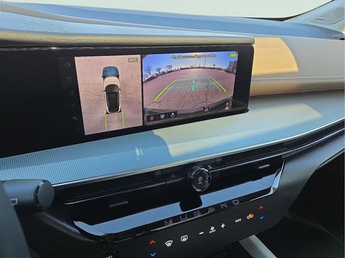 New 2026 Nissan Murano Platinum image 17