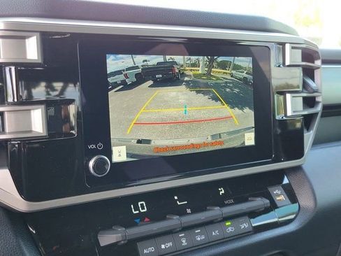 New 2026 Toyota Tundra SR5 AWD/4WD image 18