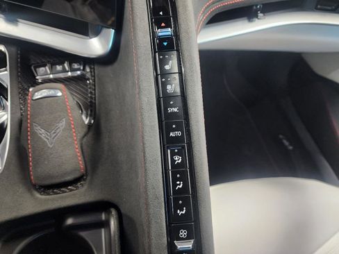 Used 2023 Chevrolet Corvette Stingray Premium Cpe w/ Z51 Performance Package image 18