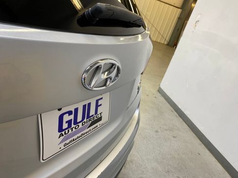 Used 2018 Hyundai Santa Fe Sport w/ 2.4L Value Package 02 AWD/4WD image 15