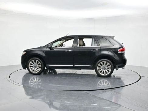 Used 2014 Lincoln MKX AWD w/ Equipment Group 102A image 8