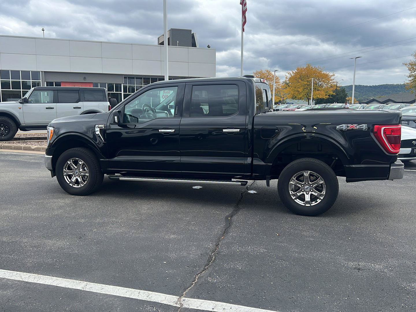 Used 2023 Ford F150 XLT w/ Equipment Group 302A High AWD/4WD image 8