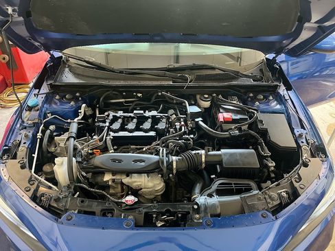 Used 2024 Honda Civic EX image 29