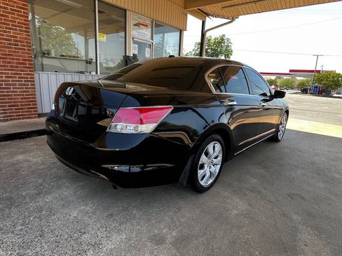 Used 2010 Honda Accord EX-L image 4