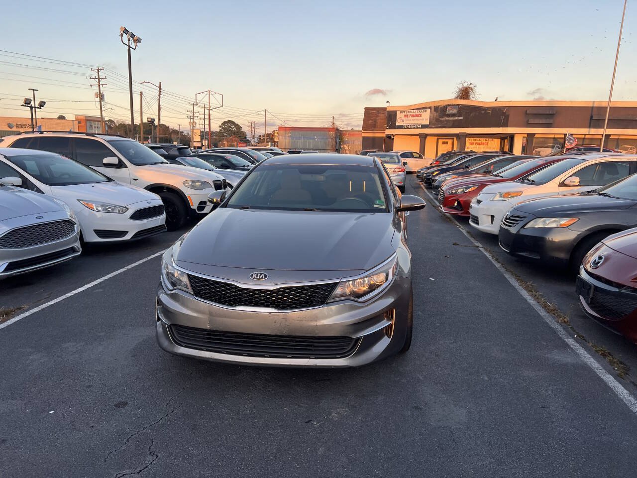 Used 2018 Kia Optima LX FWD image 6