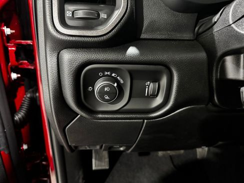New 2026 RAM 2500 Tradesman AWD/4WD image 39