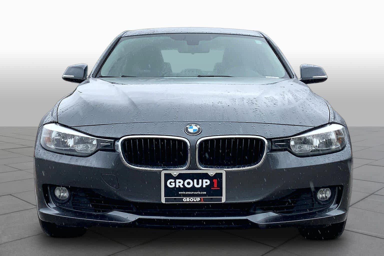 Used 2012 BMW 328i Sedan RWD image 4