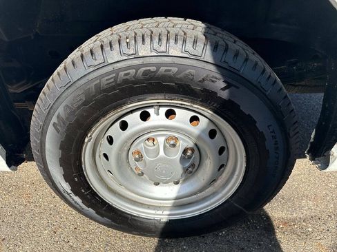 Used 2020 Nissan NV 2500 S RWD image 27