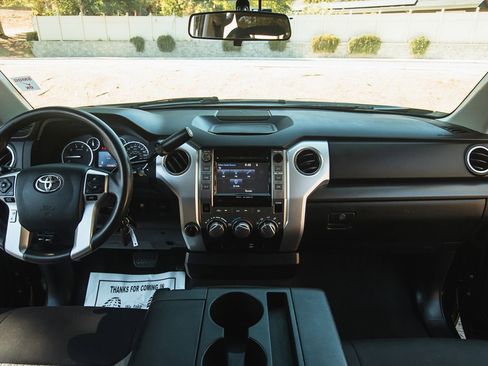 Used 2014 Toyota Tundra SR5 image 20