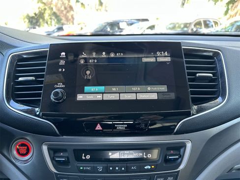 Used 2019 Honda Pilot EX-L image 4