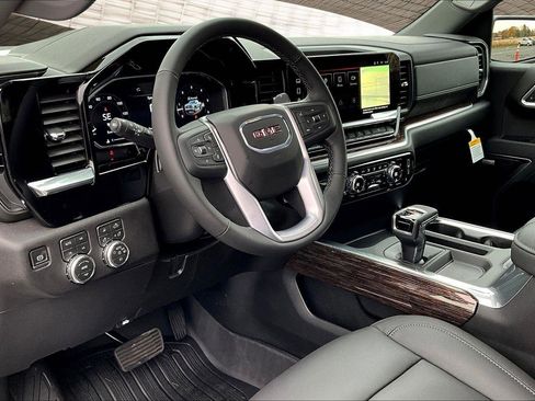 New 2026 GMC Sierra 1500 Elevation w/ Elevation Premium Package image 7