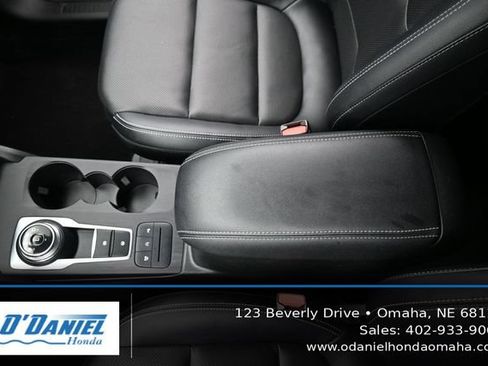 Used 2022 Ford Escape Titanium AWD/4WD image 33