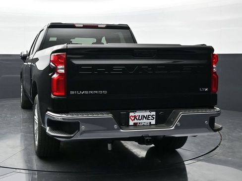 Used 2024 Chevrolet Silverado 1500 LTZ AWD/4WD image 6