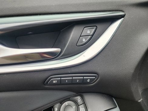 Certified 2023 Buick Enclave Premium w/ Experience Buick Package image 27