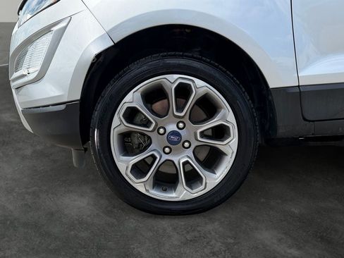 Used 2019 Ford EcoSport Titanium AWD/4WD image 4