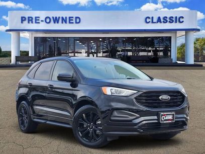 Used 2024 Ford Edge SE w/ Black Appearance Package