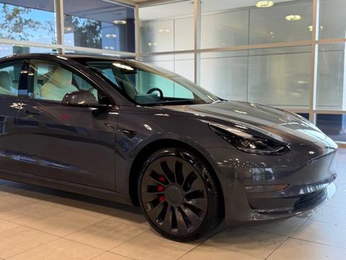 Used 2023 Tesla Model 3 Performance AWD/4WD image 5