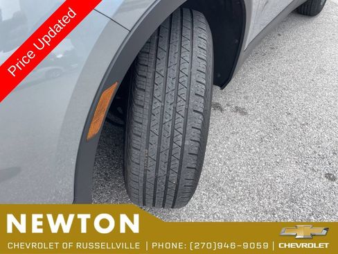 Used 2024 Chevrolet Blazer LT w/ Convenience Package FWD image 48