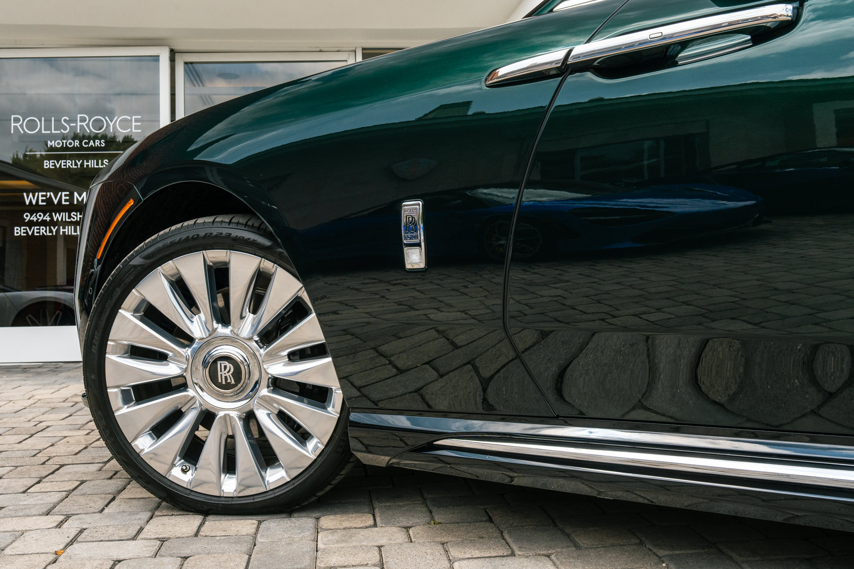 Certified 2024 Rolls-Royce Spectre w/ Spectre Launch Package AWD/4WD image 47