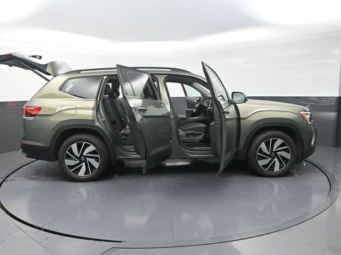 Used 2026 Volkswagen Atlas SE AWD/4WD image 36