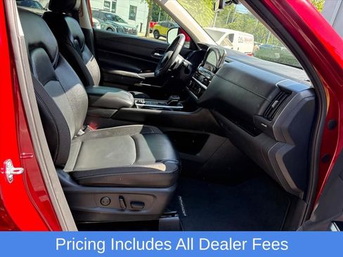 Certified 2024 Nissan Pathfinder SL AWD/4WD image 19