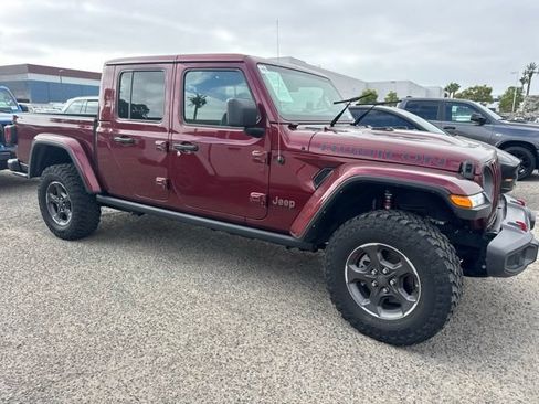 Used 2022 Jeep Gladiator Rubicon w/ Cold Weather Group AWD/4WD image 4