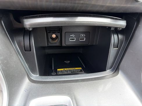 Used 2021 Honda Accord Touring image 14