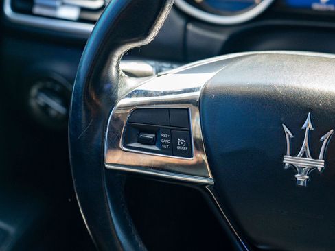 Used 2017 Maserati Ghibli RWD image 16
