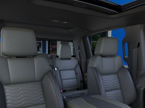 New 2026 Chevrolet Silverado 1500 ZR2 image 48