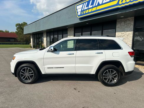 Used 2017 Jeep Grand Cherokee Limited AWD/4WD image 4