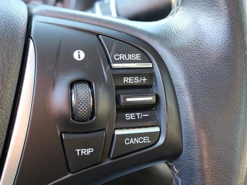 Used 2015 Acura TLX V6 image 11