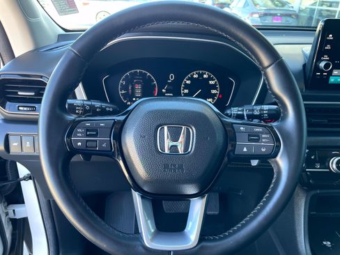 Used 2024 Honda Pilot EX-L image 13