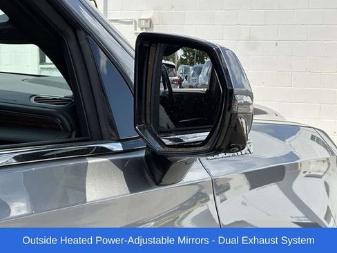 Used 2023 Chevrolet Tahoe High Country w/ Premium Package AWD/4WD image 27