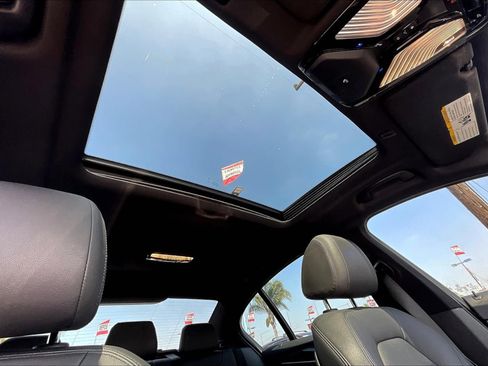 Used 2020 BMW 530i w/ Convenience Package image 22