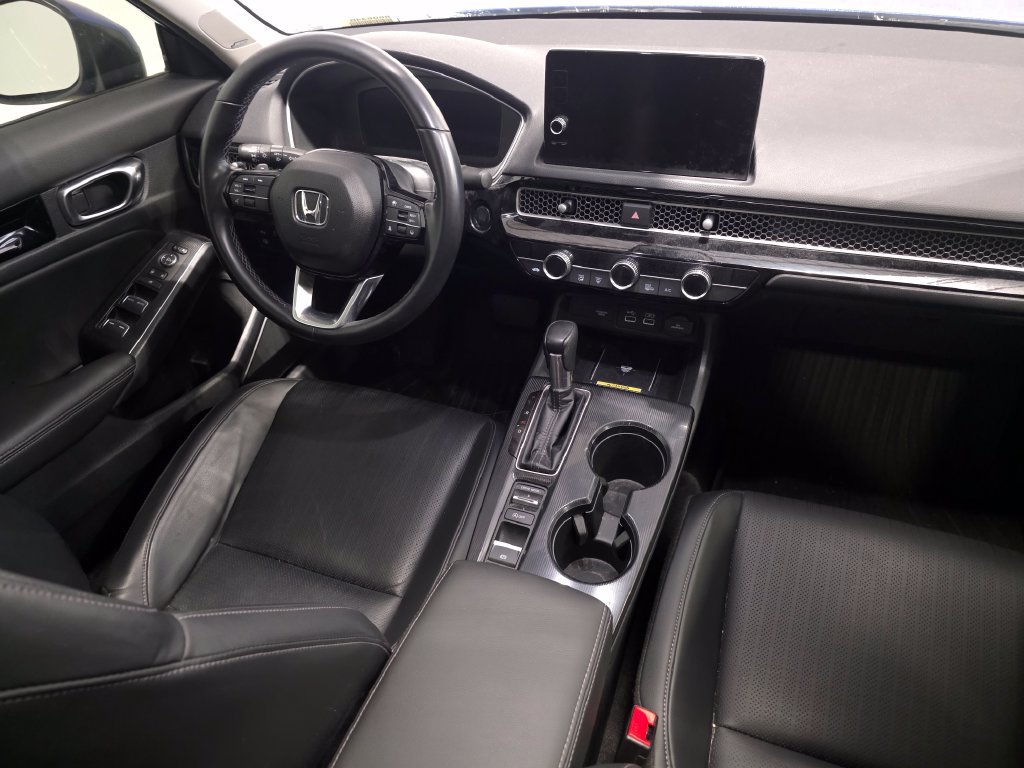 Used 2022 Honda Civic Touring image 13